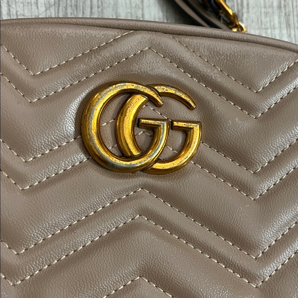 Fashion Quilted Crossbody - Picture 2 of 9